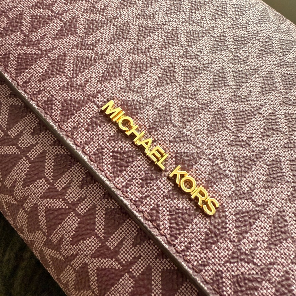 Michael Kors Violet Crossbody
